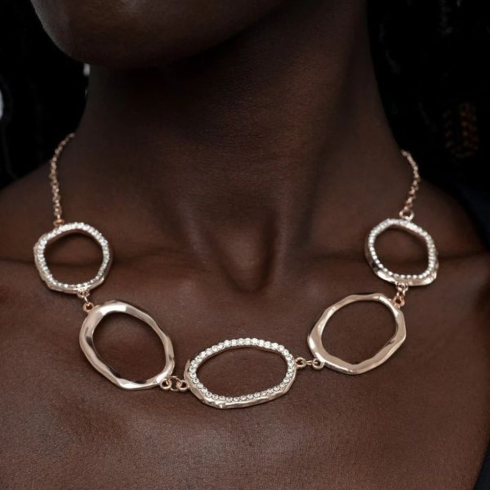 Necklace, Rose Gold < Rhinestones